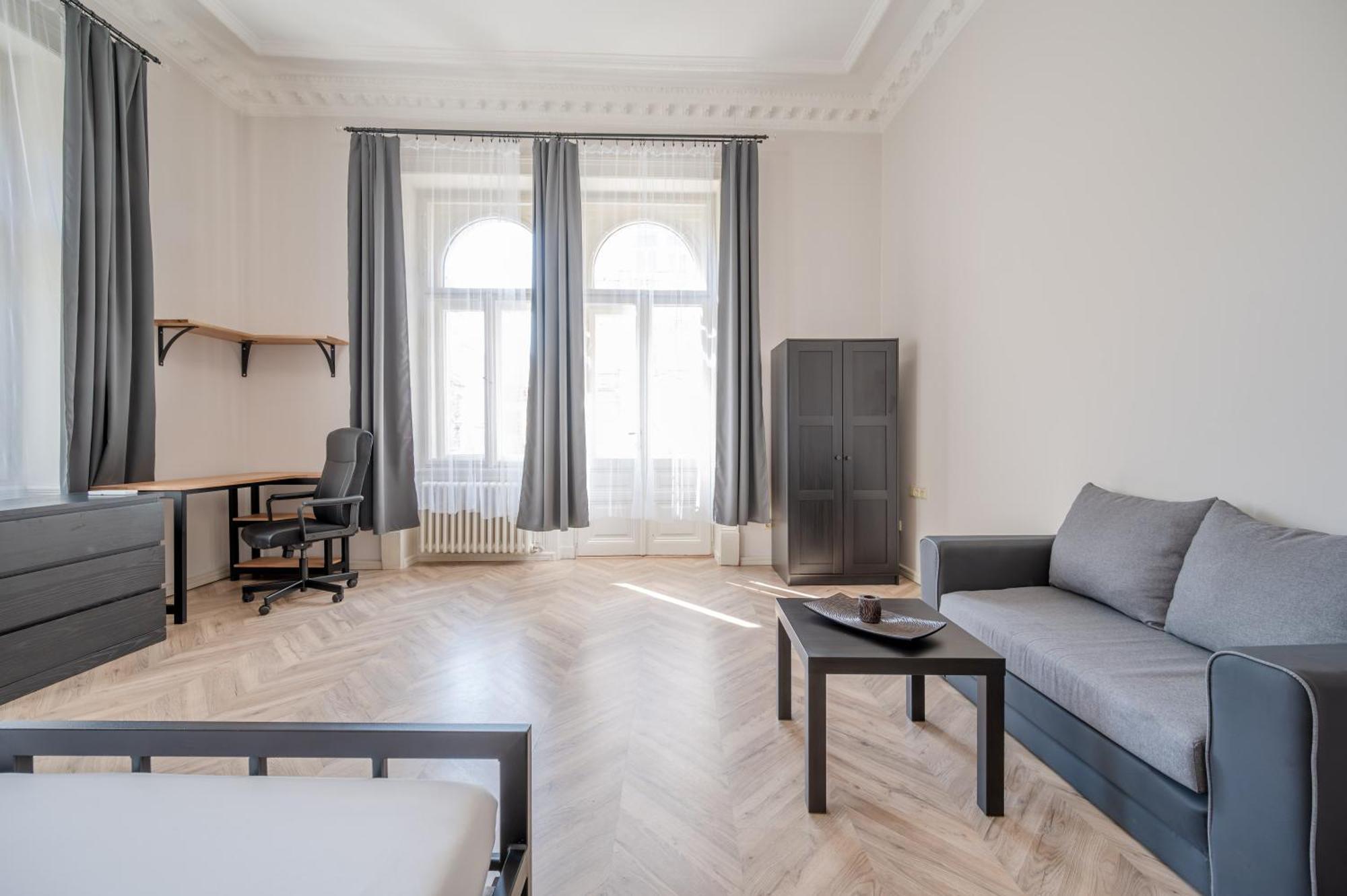 Apartment Palace Petrarca Prag